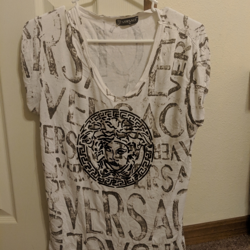 Versace t shirt